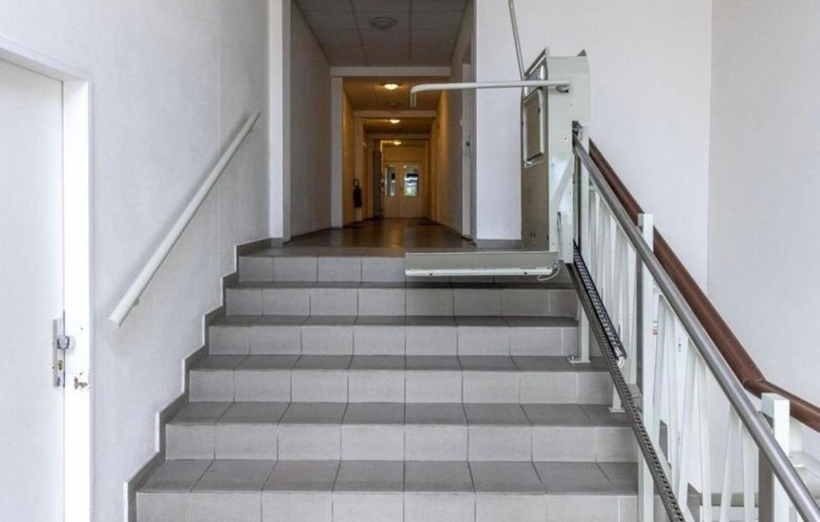 Private Apartment 1Km From Center Bratislava Luaran gambar